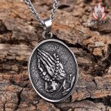 ヴィンテージ 個性的な祈りの手 聖なる手クロスネックレス 高級感メンズネックレス おしゃれアクセサリー