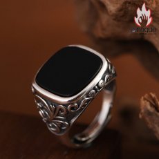 画像8: Antique Jewelry S925 シルバー ヴィンテージ加工 唐草紋 スクエア 黒瑪瑙埋め込み オープンリング メンズ シンプル個性派 (8)