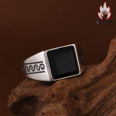 画像6: Antique Jewelry S925 シルバー ヴィンテージ個性デザイン スクエア黒オニキス埋め込み メンズリング シンプルファッション (6)