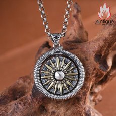 画像7: Antique Jewelry S925 シルバー ヴィンテージ仕上げ サーペント 天体モチーフ 回転式ペンダント メンズ 個性的 ユニークデザイン ネックレス (7)