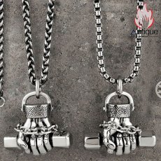 画像4: Antique Jewelry 拳ダンベル ネックレス スポーツ フィットネス ペンダント ヒップホップ チタン鋼ペンダント レトロ 学生 アクセサリー (4)
