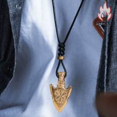 画像11: Antique Jewelry 石槍 矢印 ペンダント 男性 ネックレス チタン鋼 ヒップホップ レトロ カップルアクセサリー (11)