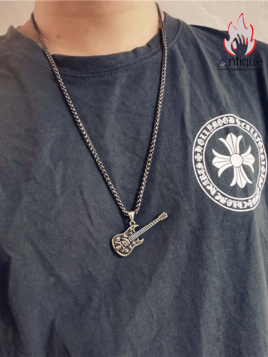 画像5: Antique Jewelry ダークロックベースネックレス、ヴィンテージパンクメンズチタンスチールパーソナルスカルヘッドエレキギターペンダント (5)