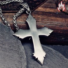 画像4: Antique Jewelry メンズ クロスネックレス オリジナルデザイン ダークスカル レトロパンク & ヒップホップ チタンスチール製 (4)