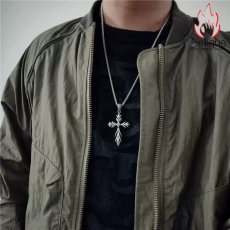 画像5: Antique Jewelry メンズペンダント 麦穂付きクロス ゴシック & パンク風 両面彫り レトロデザイン チタンスチール製 (5)