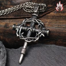 画像3: Antique Jewelry レトロスタイル 茨の輪 クロス釘 メンズネックレス 欧米風 個性的 チタンスチールペンダント (3)