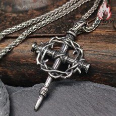 画像4: Antique Jewelry レトロスタイル 茨の輪 クロス釘 メンズネックレス 欧米風 個性的 チタンスチールペンダント (4)