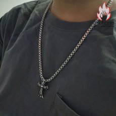 画像8: Antique Jewelry レトロ ゴシック風 重ね十字架 ネックレス メンズ ラッシュ 欧米風 男女兼用 チタン鋼 オリジナル ペンダント アクセサリー (8)