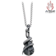 画像1: Antique Jewelry オリジナル 蛇 ベスエレキギター ネックレス ロック チタン鋼 ダーク ヒップホップ ペンダント レトロなアクセサリー (1)