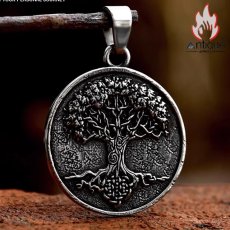 画像2: Antique Jewelry 北欧 ヴィキング 生命の木チタン鋼ペンダント 欧米風 個性的なレトロネックレス (2)