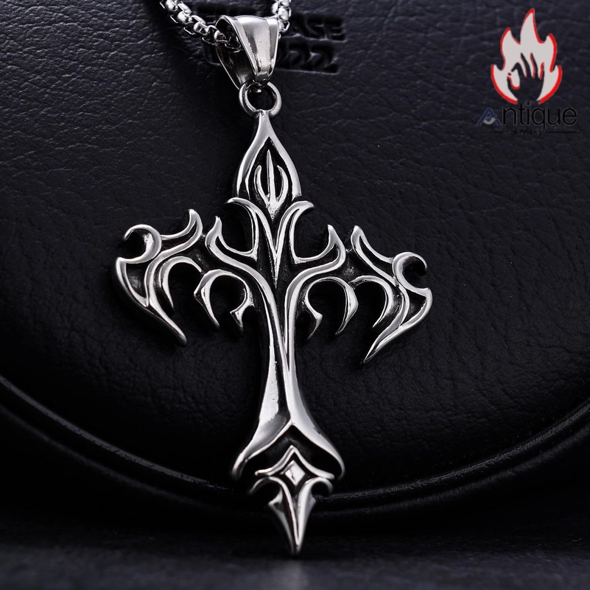 画像2: Antique Jewelry 高級感のある 欧米風 フレイムクロスペンダント ファッショナブルなアクセサリー メンズヴィンテージネックレス (2)