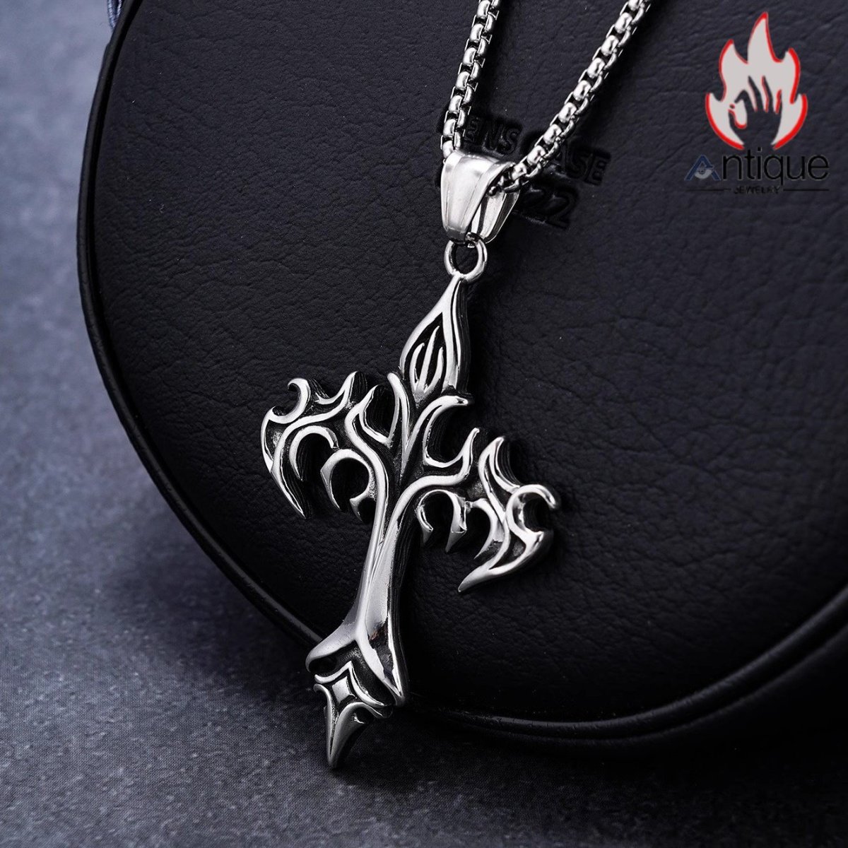 画像4: Antique Jewelry 高級感のある 欧米風 フレイムクロスペンダント ファッショナブルなアクセサリー メンズヴィンテージネックレス (4)