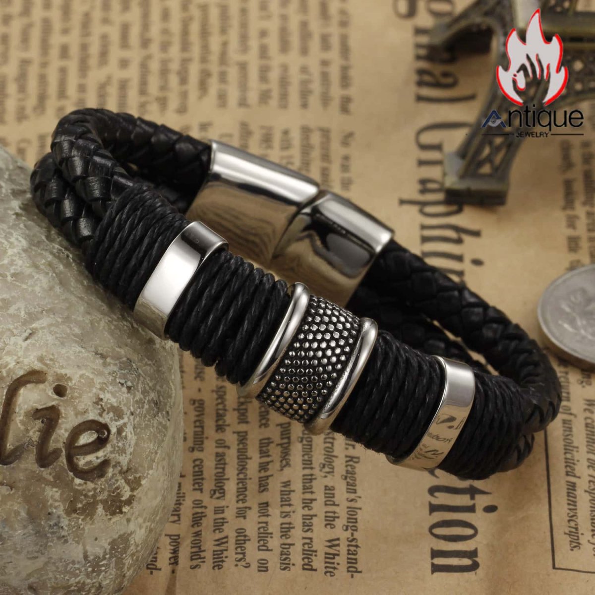 画像4: Antique Jewelry ヨーロッパとアメリカの高級感のある逆差し磁気クラスプレザーブレスレット ブレスレット 男性用 個性的なシンプルなアクセサリー (4)