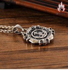 画像8: S925 純銀 ネックレス メンズ 星芒 航海コンパス サンフラワー 両面デザイン ヴィンテージ風 個性的 ニッチデザイン シルクアクセサリー (8)