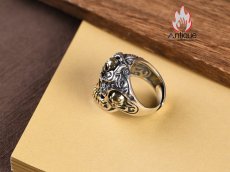 画像9: Antique Jewelry S925 純銀 髑髏 スカル パンク ゴシック メンズ 指輪 人差し指 リング オープン サイズ調整可能 ヴィンテージ アンティーク加工 レトロ 錆風デザイン (9)