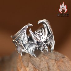 画像3: Antique Jewelry S925 純銀 メンズワイドリング 吸血鬼 コウモリ ドクロモチーフ ゴシック調 欧米風 おしゃれ 個性デザイン 指輪アクセサリー (3)
