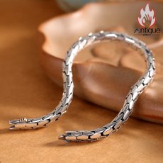 画像4: Antique Jewelry S925 シルバー スネークボーンブレスレット ユニセックス光面デザイン 欧米風パンク調 ギフトに最適 (4)
