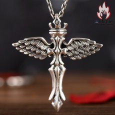 画像2: Antique Jewelry S925 シルバー エンジェルウィング クロス クラウンデザイン 個性的ヴィンテージ ユニセックスペンダントネックレス (2)