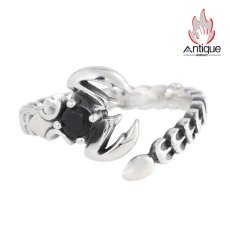 画像1: Antique Jewelry S925 シルバー シンプルなさそりデザイン 蠍座オープンリング オニクス付き ユニセックス (1)