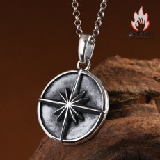 画像7: Antique Jewelry S925 シルバー 円盤コンパス 八芒星ペンダント 十字星芒太陽図案 ヴィンテージ風 ユニセックス (7)