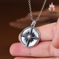 画像9: Antique Jewelry S925 シルバー 円盤コンパス 八芒星ペンダント 十字星芒太陽図案 ヴィンテージ風 ユニセックス (9)
