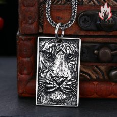 画像2: Antique Jewelry S925 純銀 精巧作り 虎頭角プレートペンダント メンズ シンプルスタイル ゴシック調 ファッションアクセサリー (2)