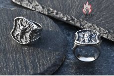 画像10: Antique Jewelry 北欧ビッグアックス 勇気ある戒指 男性用 アンティーク風個性的な指輪、万能に使えるチタンステンレススチール製のアクセサリー (10)