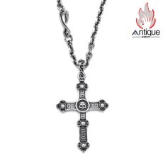 画像1: Antique Jewelry 芸術的なスカル十字架ネックレス 男性用 個性的なチタンステンレススチール製ペンダント、様々なスタイルに合わせて着けられるオシャレなアクセサリー (1)