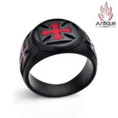 画像2: Antique Jewelry 男性向けのダークな十字架指輪。ヒップホップや潮流に合う個性的なタイタンスチールの食指リング、文芸的な印象もある (2)