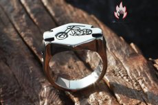 画像11: Antique Jewelry スカルバイクリング 男性用 ヒップホップ風個性的なオートバイ指輪、チタンステンレススチール製、欧米風鬼ヘッドモーターサイクルアクセサリー (11)