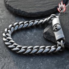 画像3: Antique Jewelry 香水スカルブレスレット メンズ チタン鋼バングル ユニークなレトロデザインの手飾り (3)