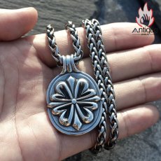 画像5: Antique Jewelry メンズ クロスネックレス ヒップホップ & 欧米風 チタンスチールペンダント レトロ 万能使い (5)