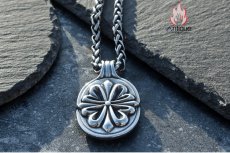 画像9: Antique Jewelry メンズ クロスネックレス ヒップホップ & 欧米風 チタンスチールペンダント レトロ 万能使い (9)