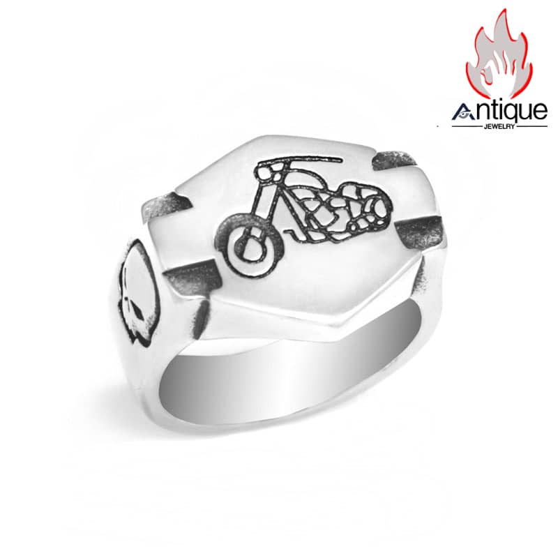 画像1: Antique Jewelry スカルバイクリング 男性用 ヒップホップ風個性的なオートバイ指輪、チタンステンレススチール製、欧米風鬼ヘッドモーターサイクルアクセサリー (1)